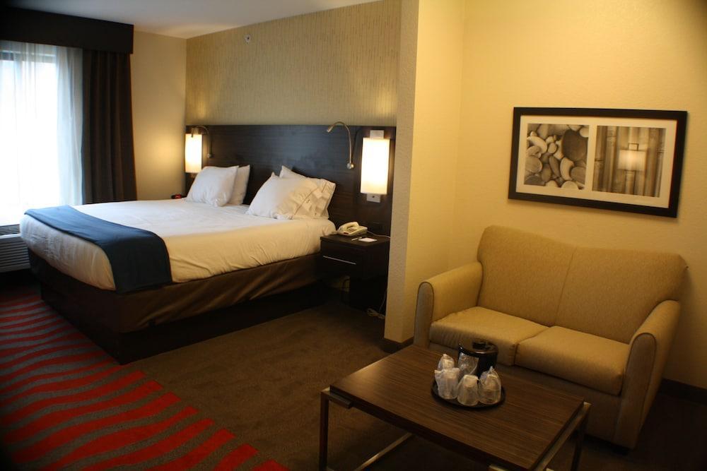 Holiday Inn Express And Suites - Bradford By Ihg Buitenkant foto