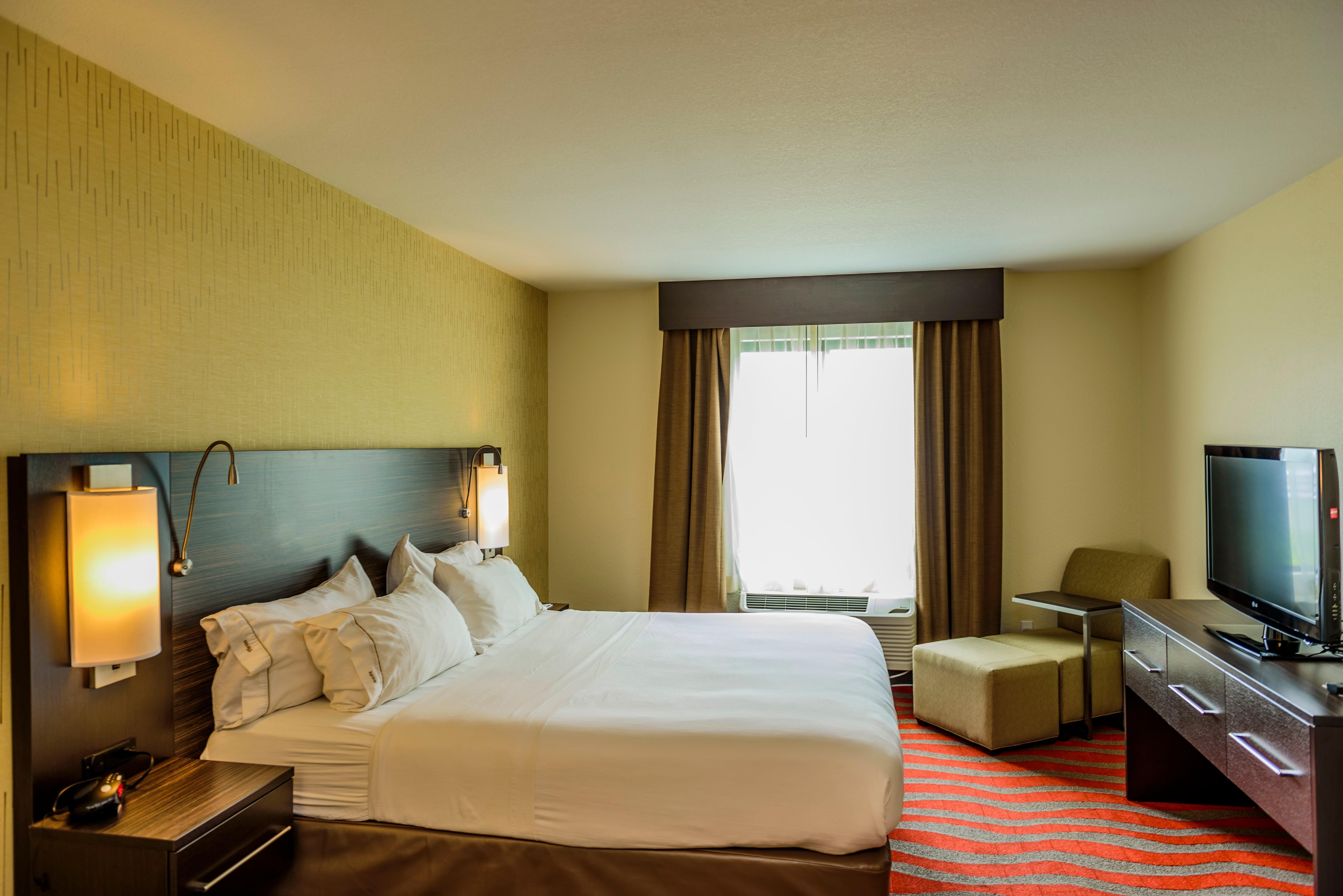 Holiday Inn Express And Suites - Bradford By Ihg Buitenkant foto