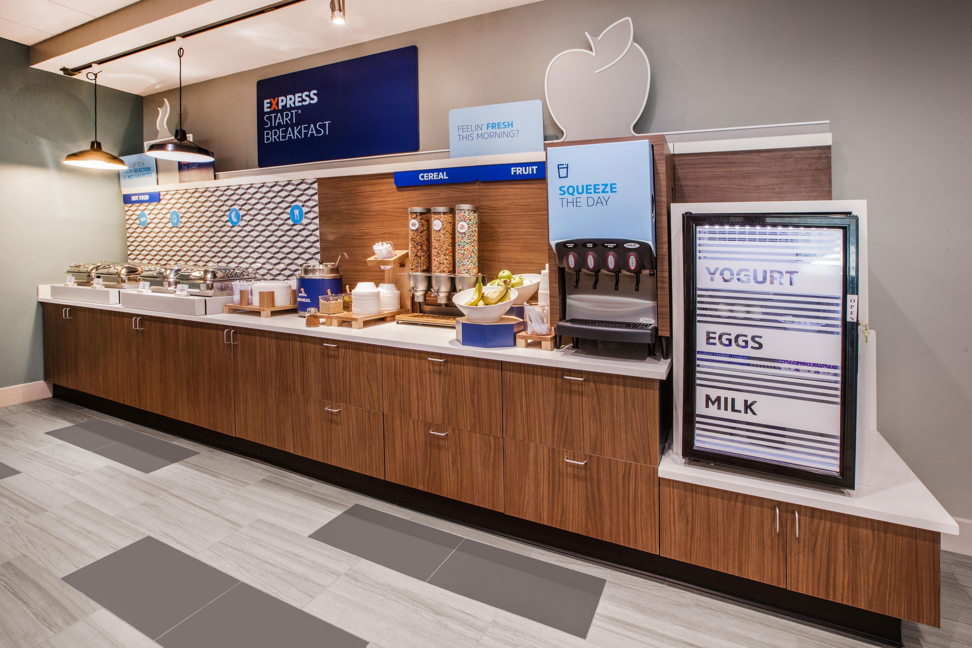 Holiday Inn Express And Suites - Bradford By Ihg Buitenkant foto