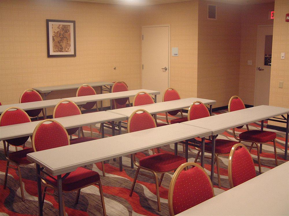 Holiday Inn Express And Suites - Bradford By Ihg Zakenleven foto